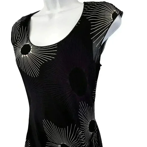 Studio M dress mini size Small black with white and purple print and side tie - Picture 11 of 16